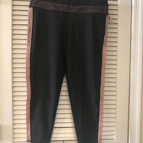 Victoria's Secret Pants - Victoria’s Secret sport yoga pant workout legging